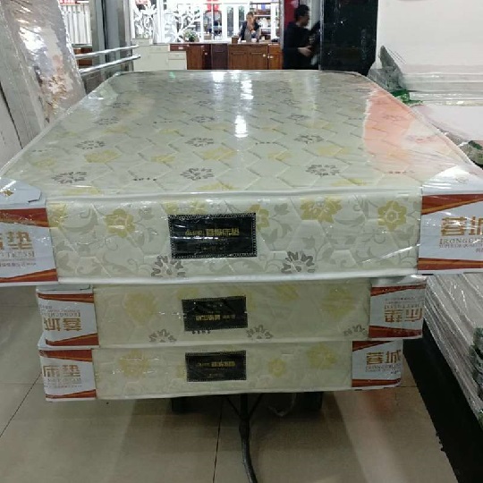 精品床墊